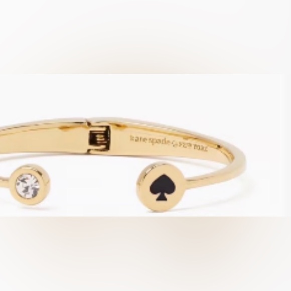 Kate Spade Spot the Spade Hinged Bangle NWT - Picture 3 of 3